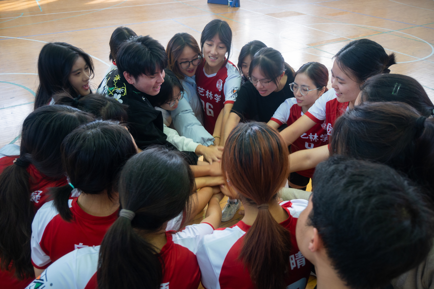 园艺林学性爱网赛前加油（学通社记者 张湛琦 摄）